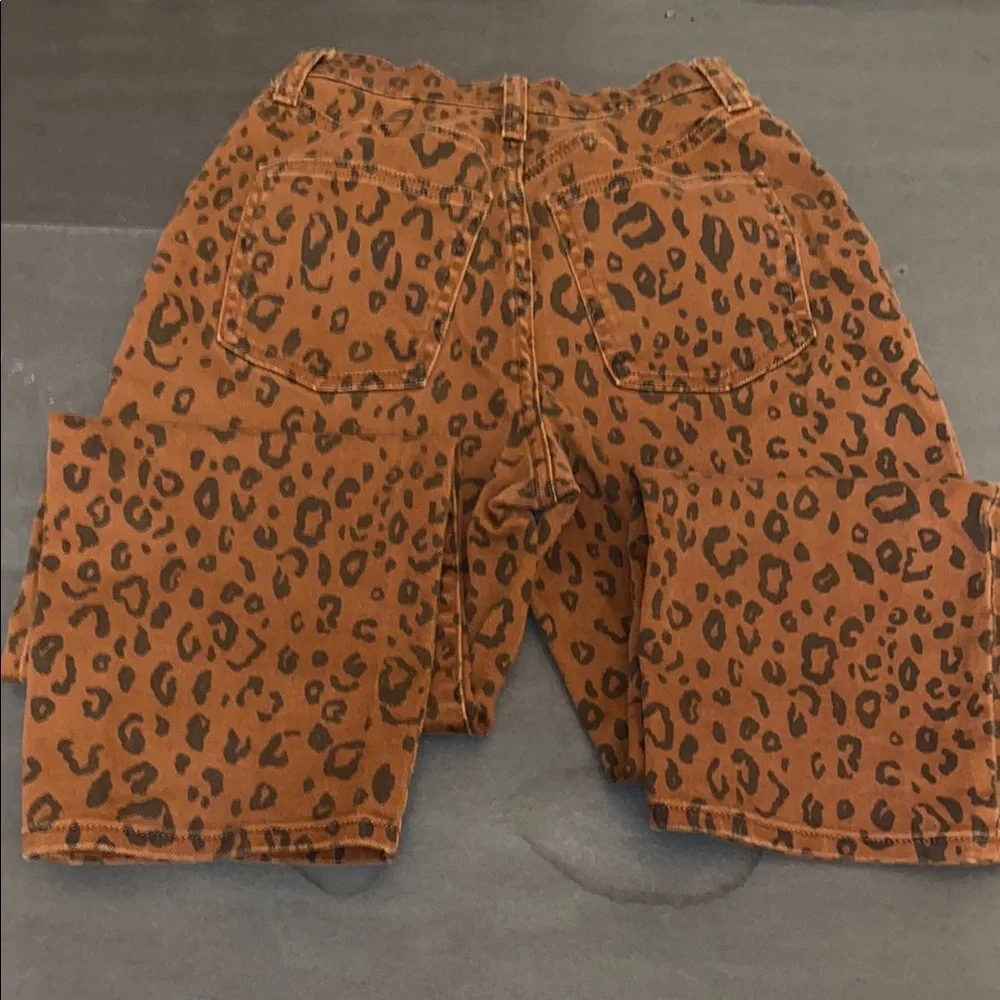 Universal Thread Womens 0/25R Vintsge Straight Leg Jeans Brown Leopard - Picture 7 of 14